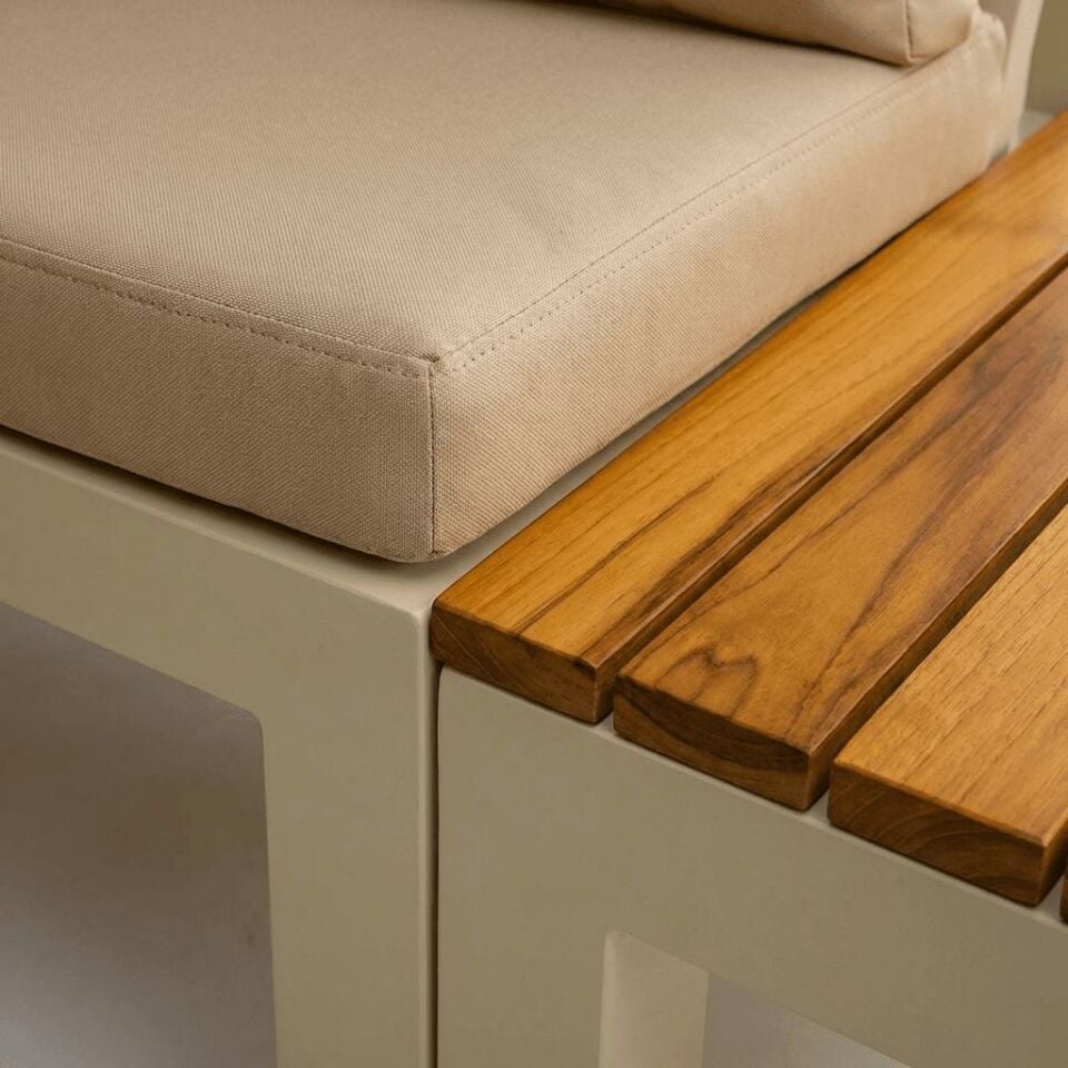 ATLANTİK KÖŞE OTURMA GRUBU